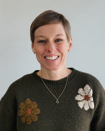 Dr. Karen Burgess, Head Veterinarian